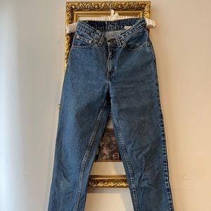 VINTAGE HIGH RISE 512 LEVI’S JEANS